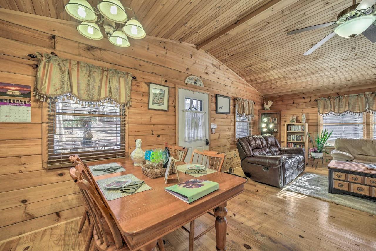 Franklin Cabin With Porch Near Hiking And Waterfalls! エクステリア 写真