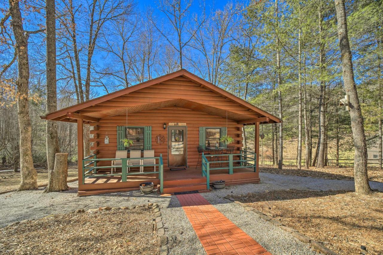 Franklin Cabin With Porch Near Hiking And Waterfalls! エクステリア 写真